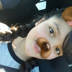 Meet your Posher, Elizabeth